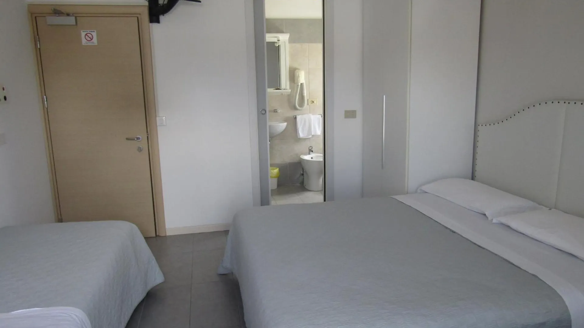 ***  Hotel Atene Lido di Jesolo Olaszország